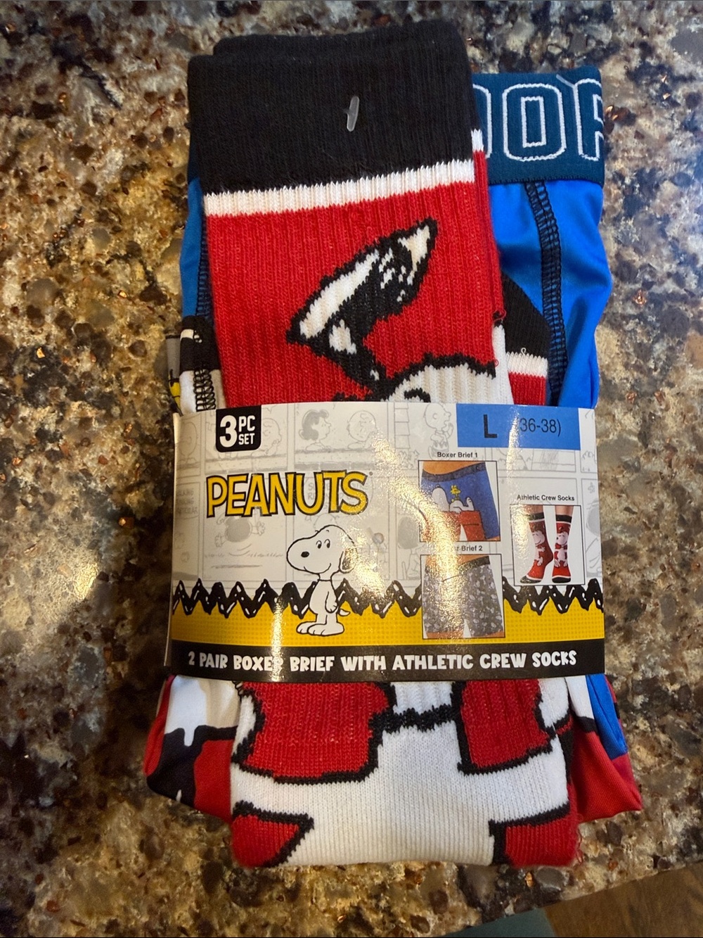 Peanuts Men's Boxer Briefs & Crew Socks Set - Red, Black, White, Blue